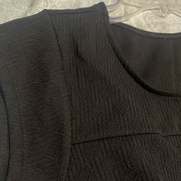 Black Women's Crop Top - Picture 4 of 7